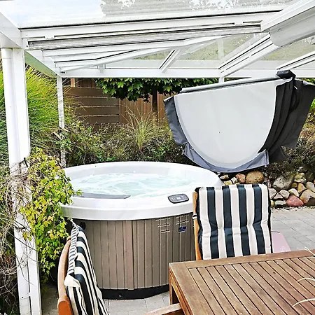 Kranichhoehe Dom wakacyjny Hohwacht